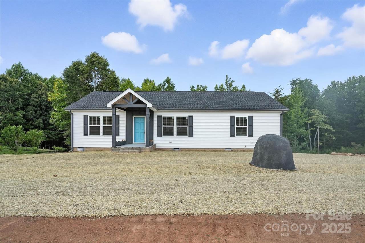 124 Dayton Road - Photo 1