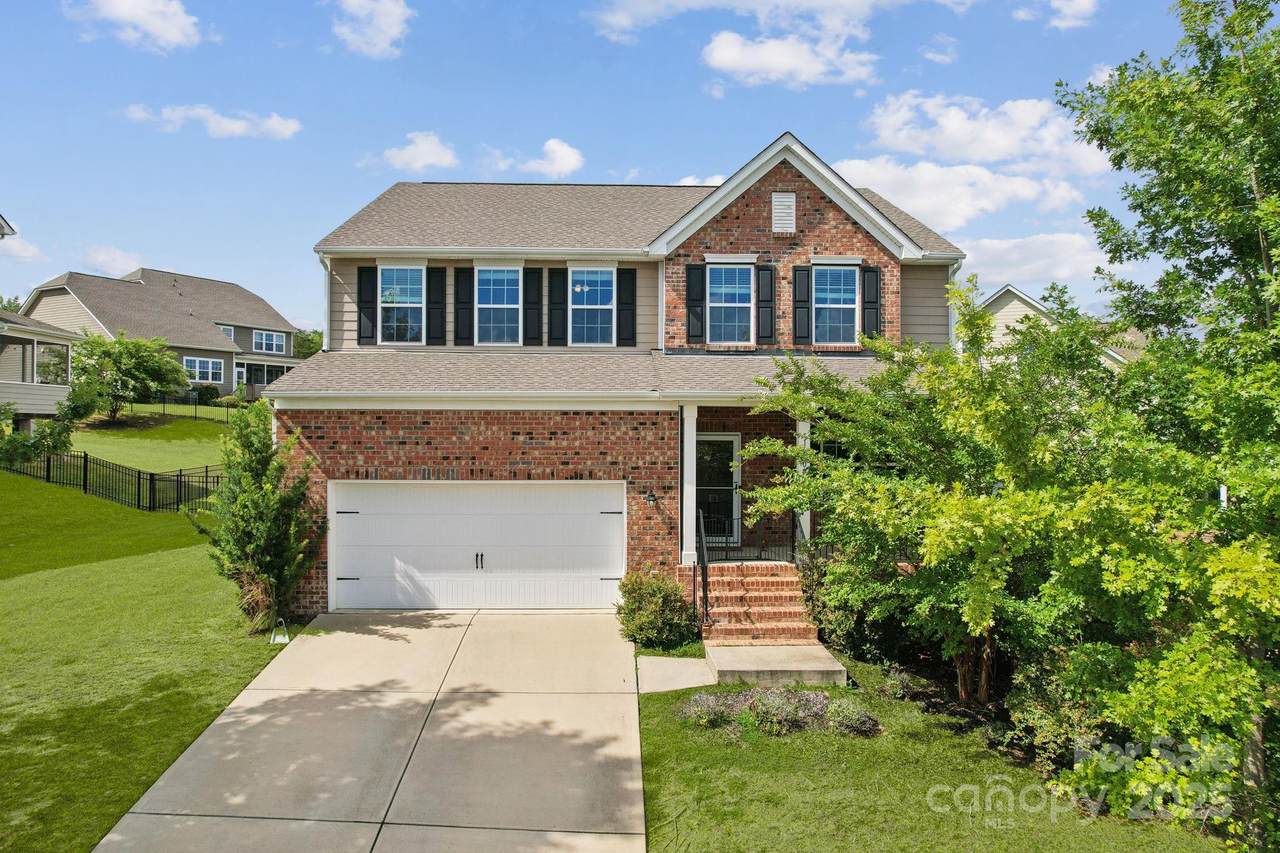 16304 Thoroughbred Trace Lane - Photo 1