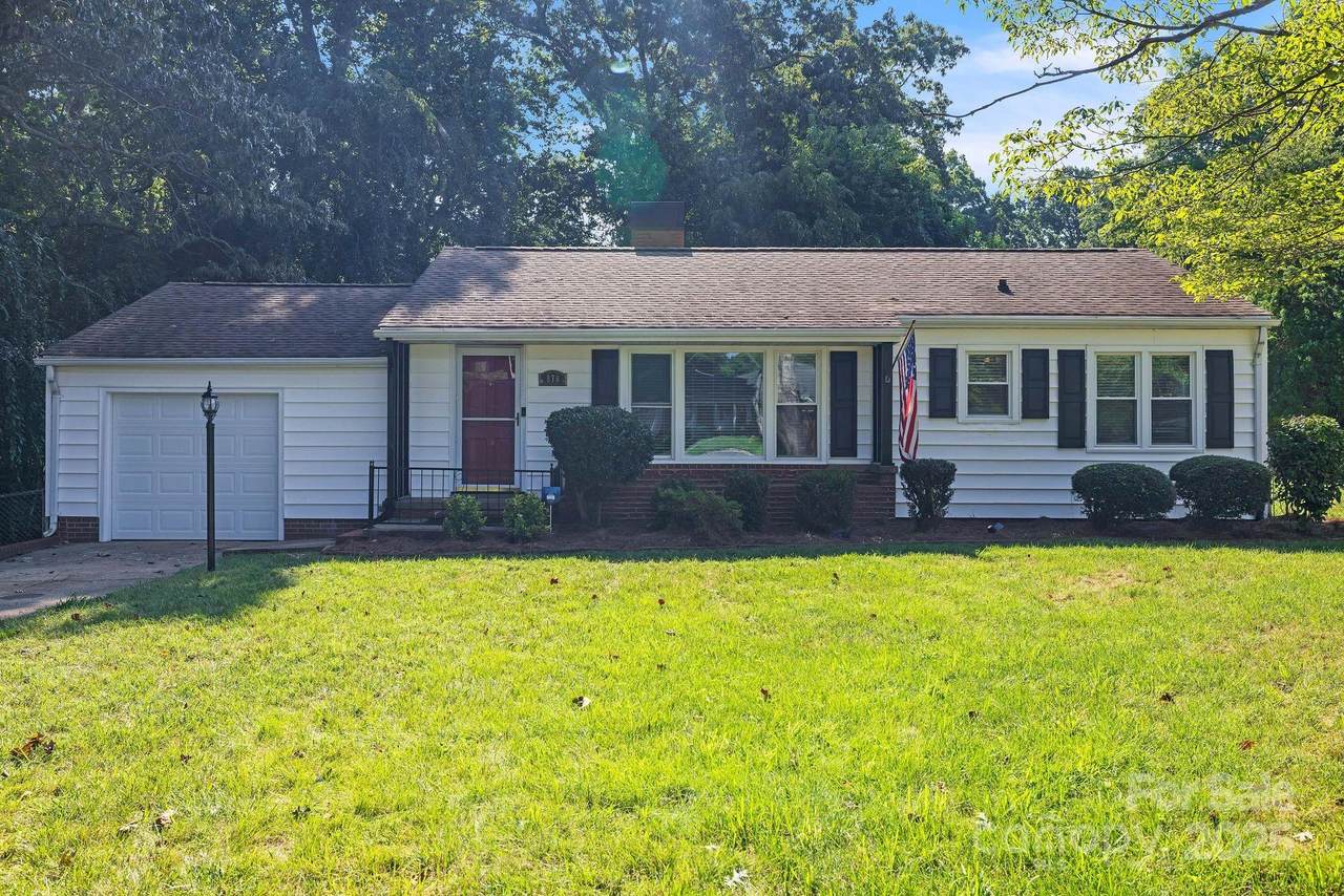 878 Henkel Road - Photo 1