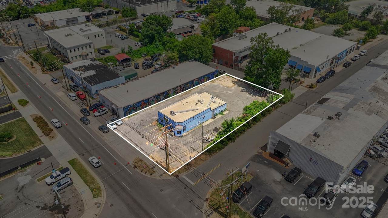 2400 Tryon Street - Photo 1