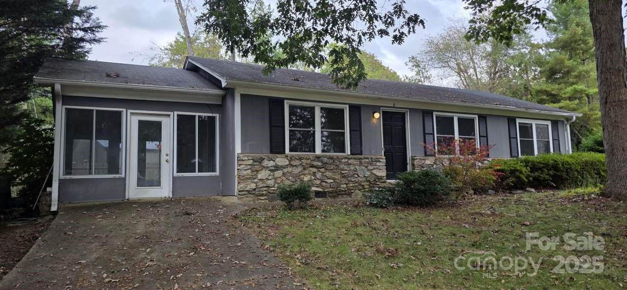 6 Fairway Drive - Photo 1