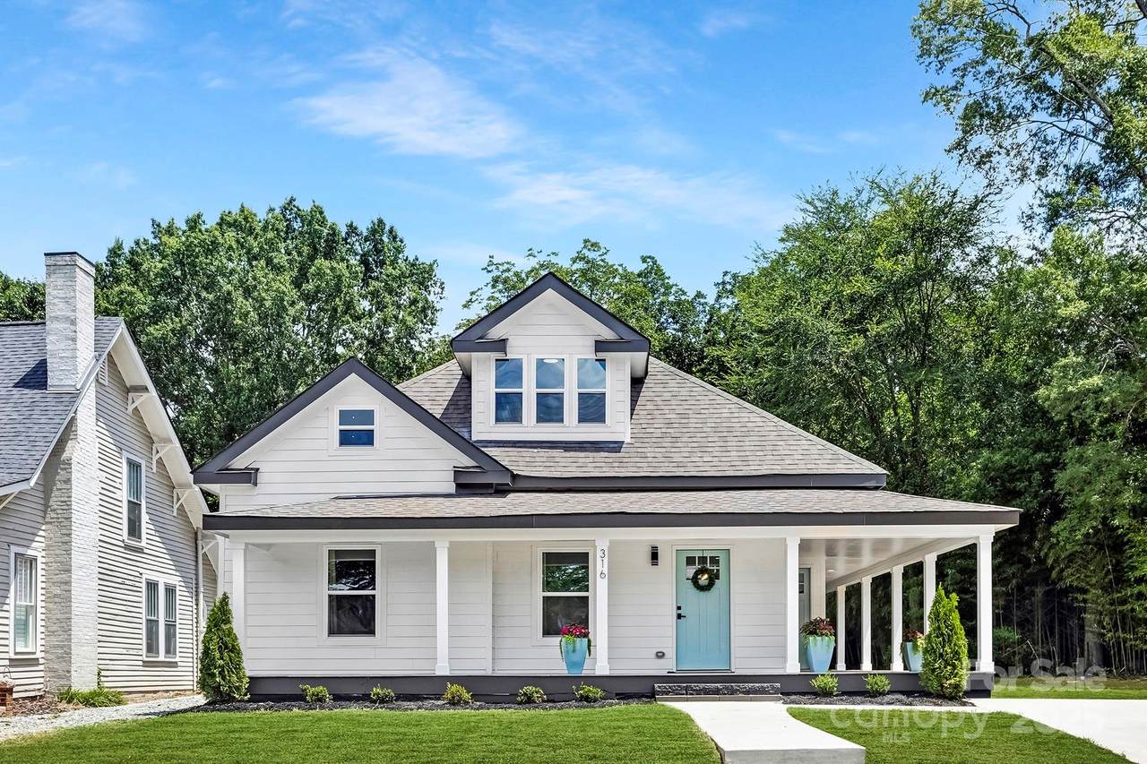 316 14th Street - Photo 1