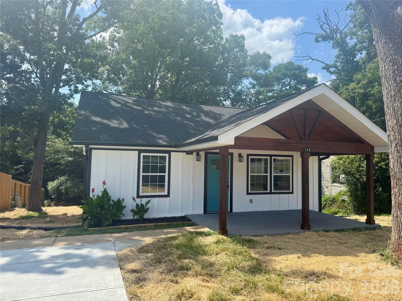 142 Morrow Avenue - Photo 1