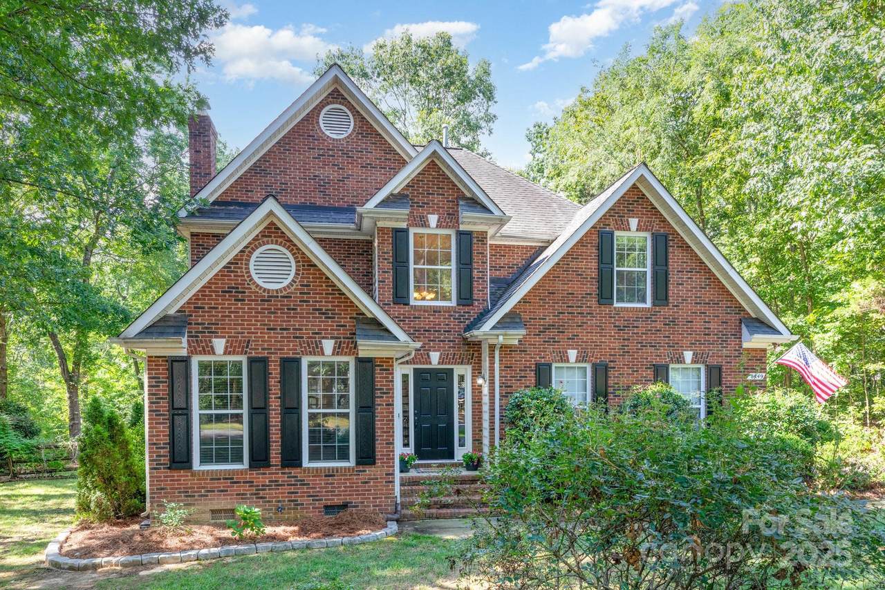 8249 Hunley Ridge Road - Photo 1