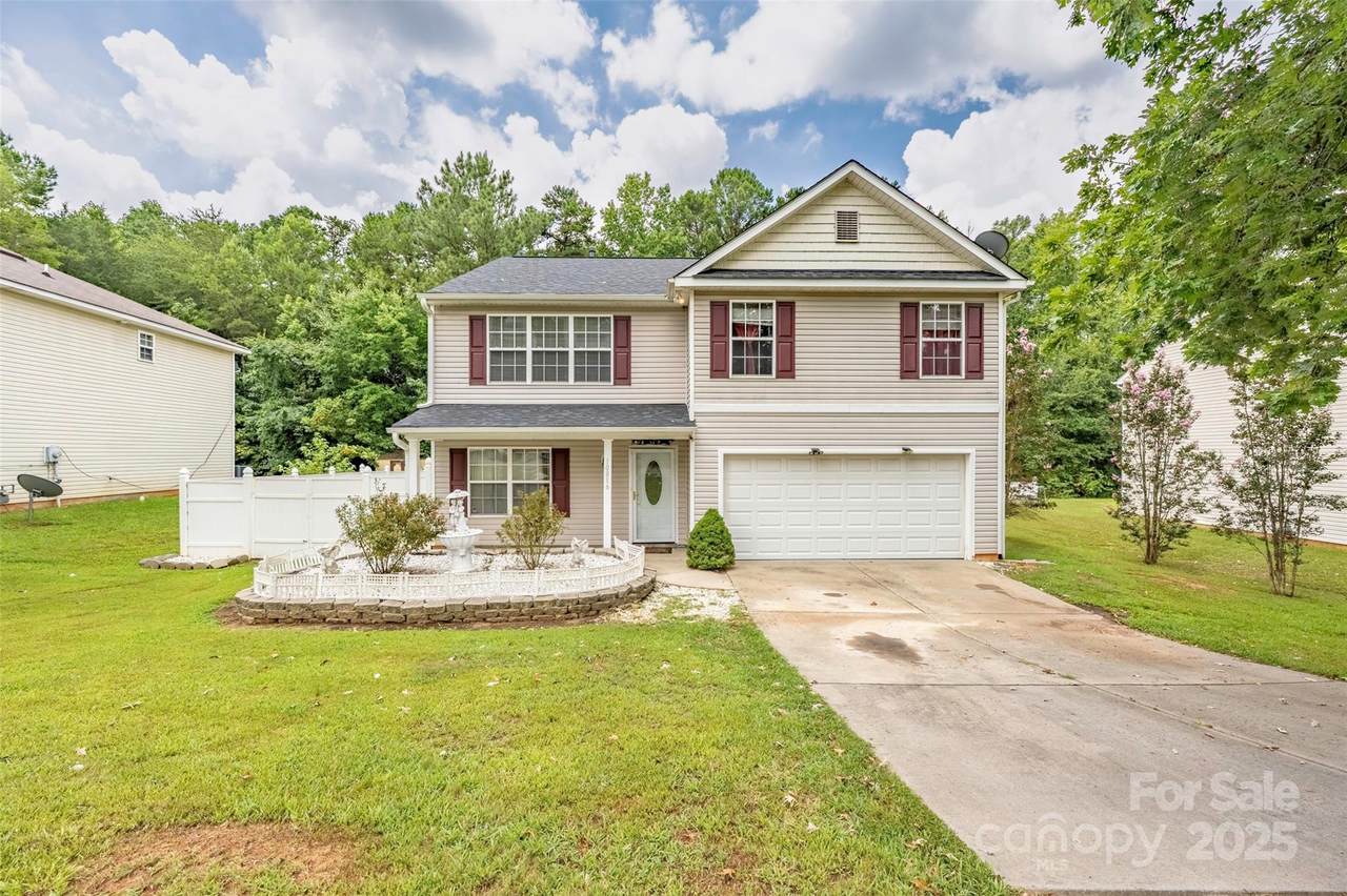 10816 Pointer Ridge Drive - Photo 1