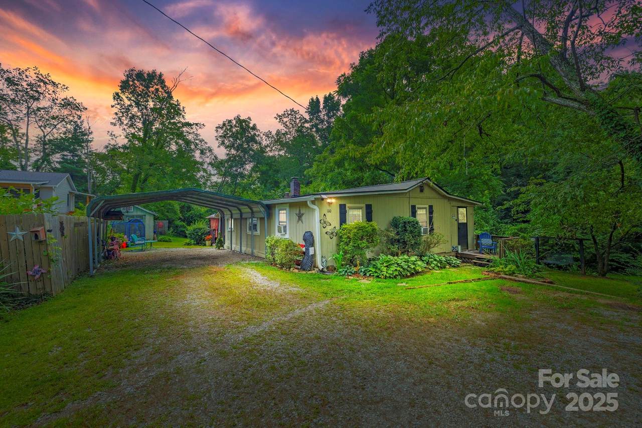 110 Bear Creek Road - Photo 1