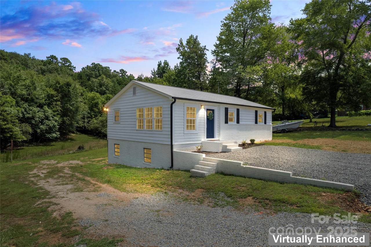 1034 Patton Avenue - Photo 1