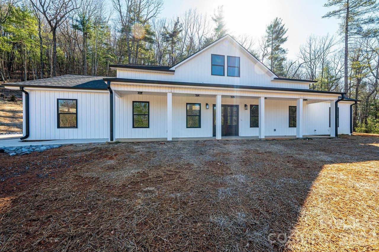 1721 Songbird Court - Photo 1