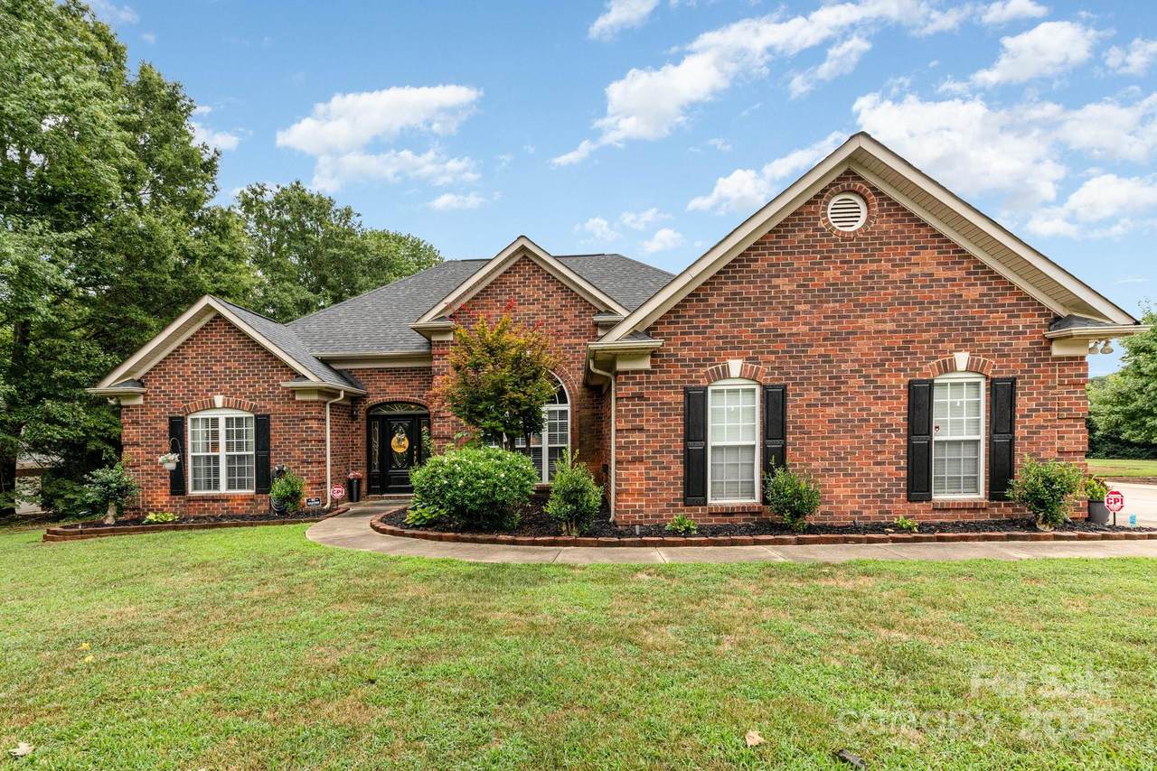 11526 Lemmond Acres Drive - Photo 1