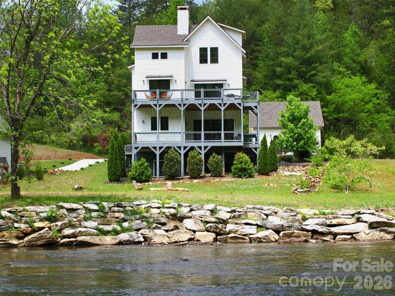 156 Grayling Drive - Photo 1
