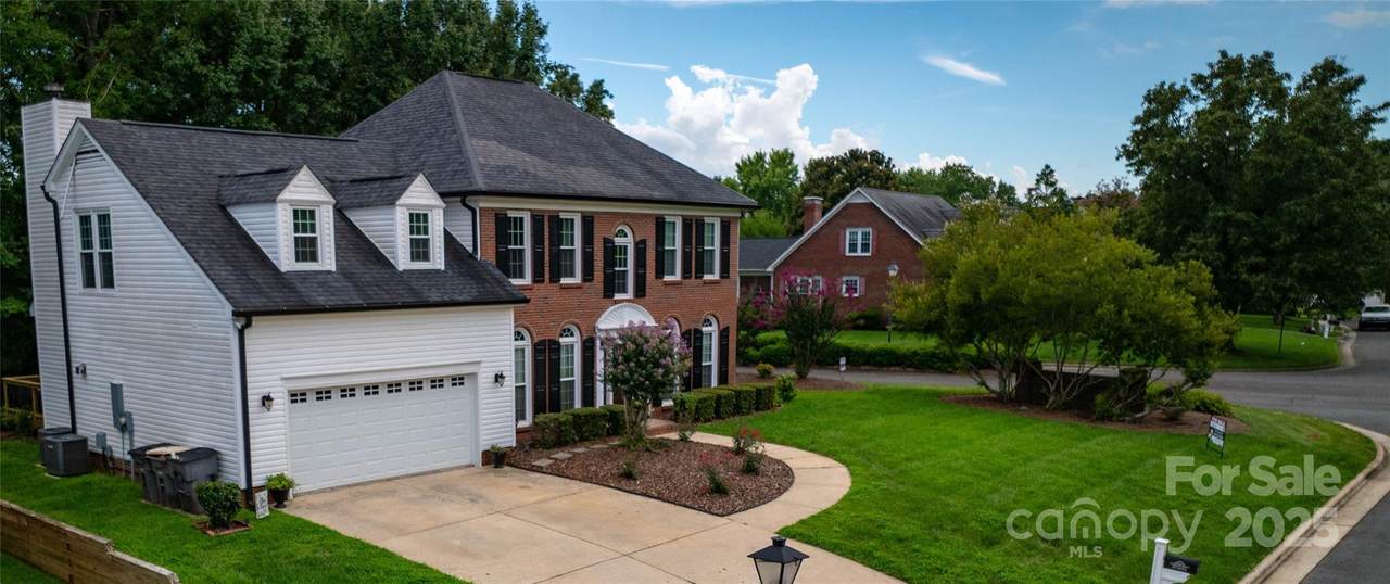 2605 Lamplighter Drive - Photo 1