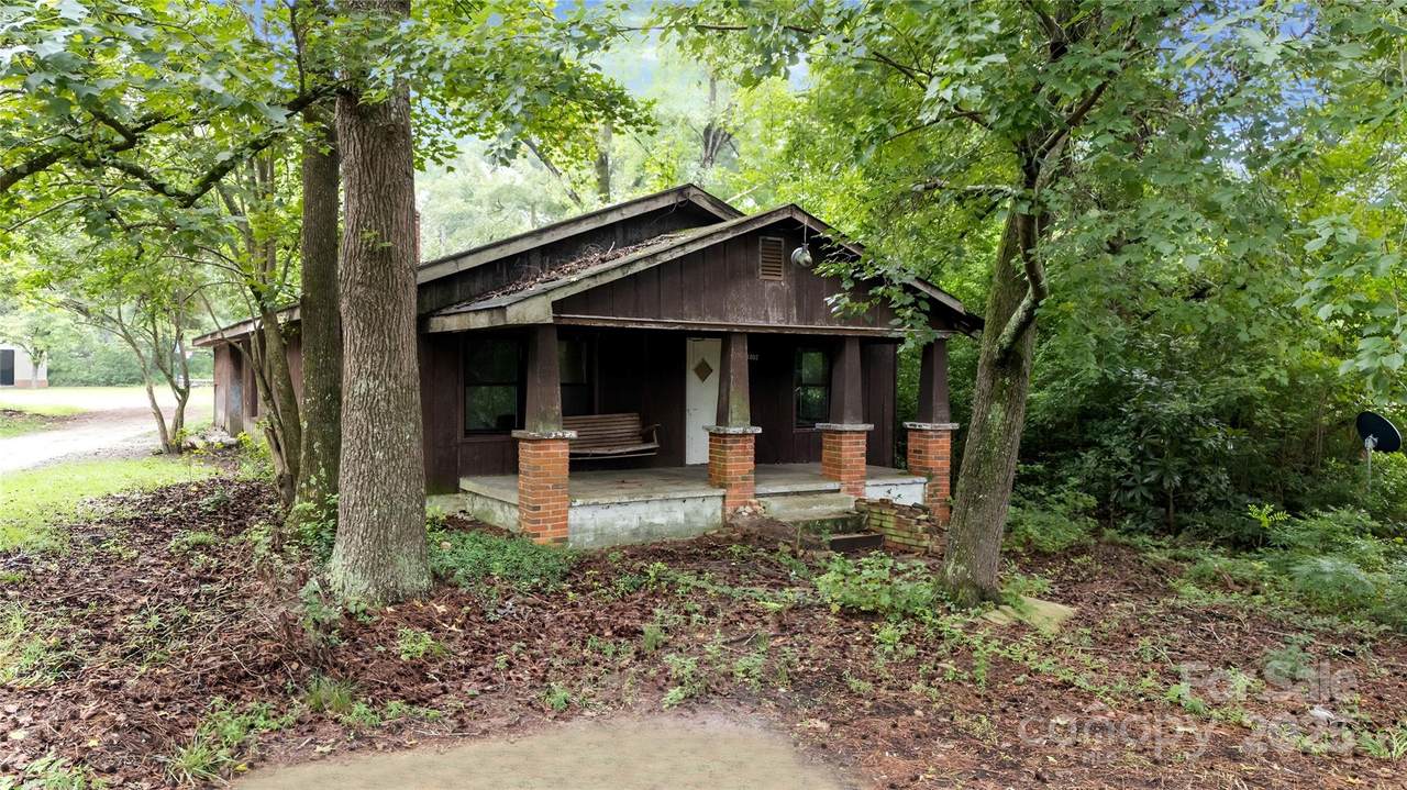 10020 Gibson Road - Photo 1