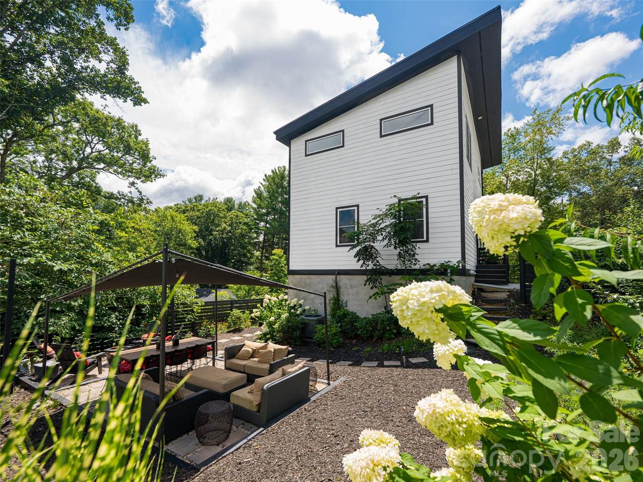 197 Chatham Road - Photo 1
