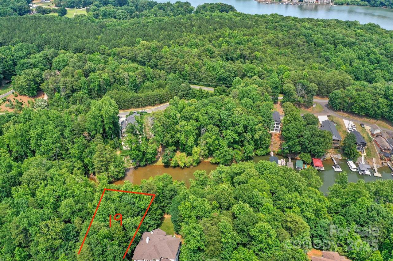 2021 Beauhaven Lane - Photo 1