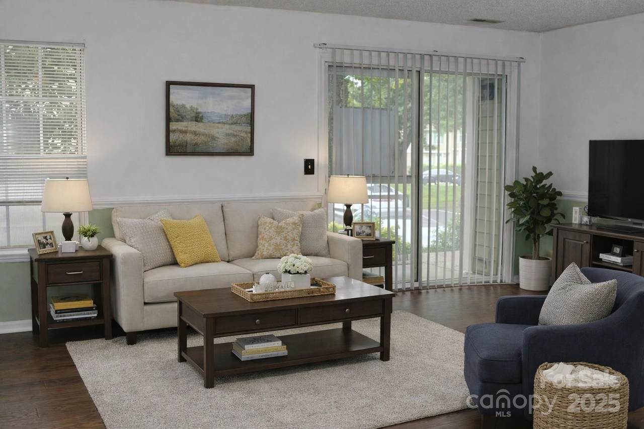 9601-A Vinca Circle - Photo 1