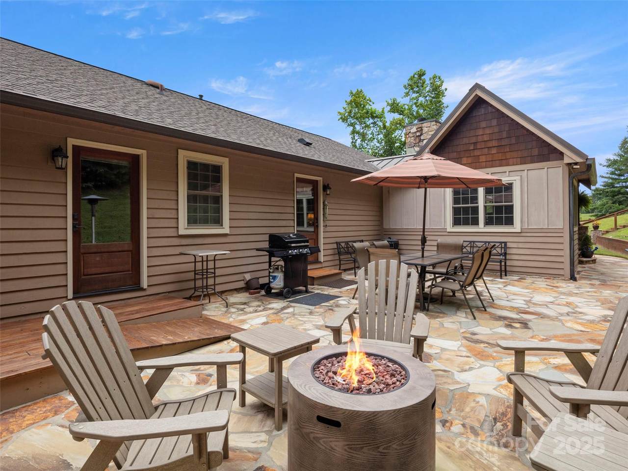 298 Lone Pine Road - Photo 1