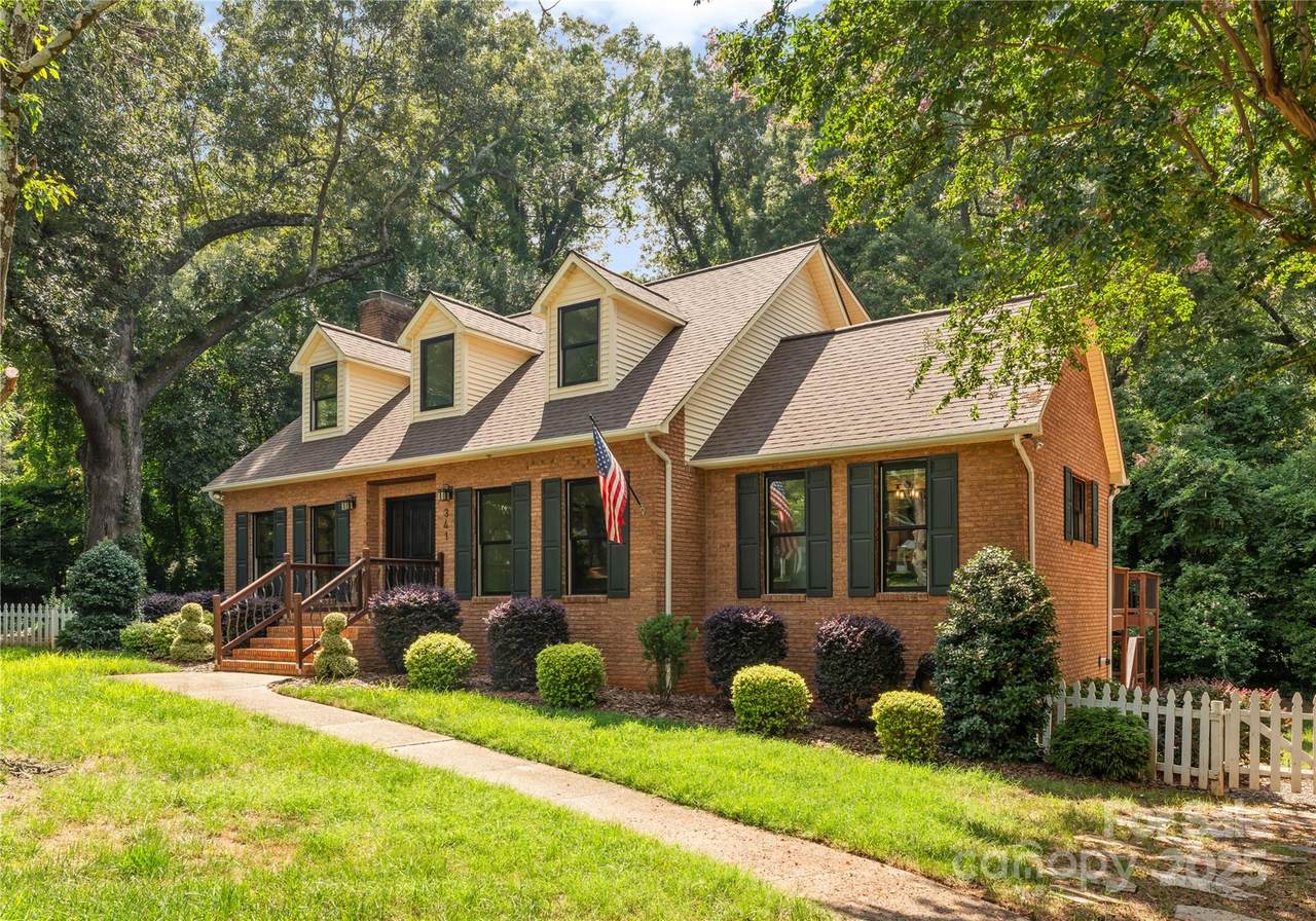 341 Mulberry Street - Photo 1