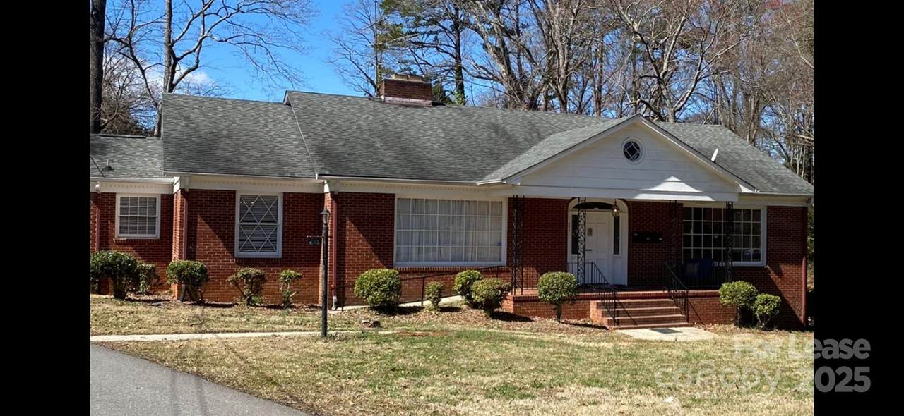 493 Burtonwood Drive - Photo 1