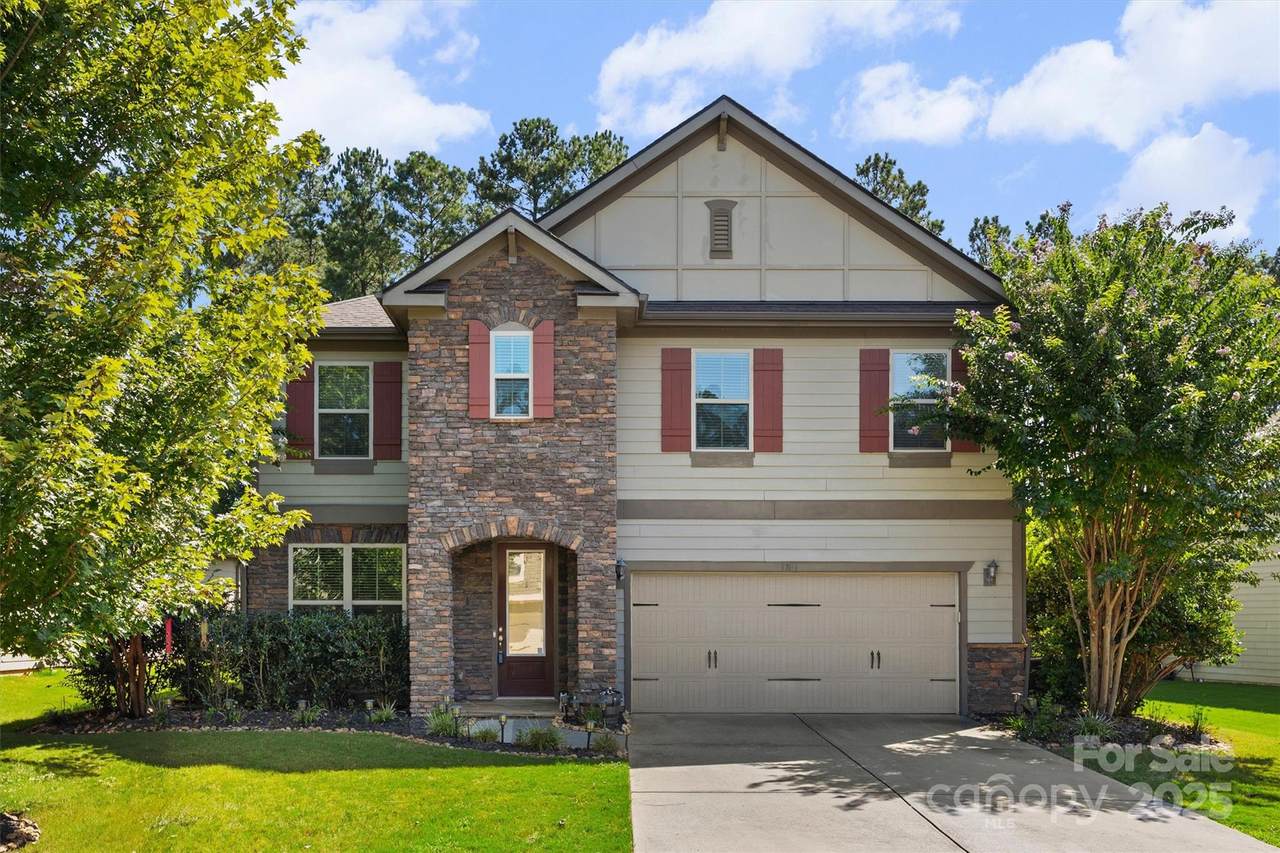 1711 Kelley Lake Drive - Photo 1