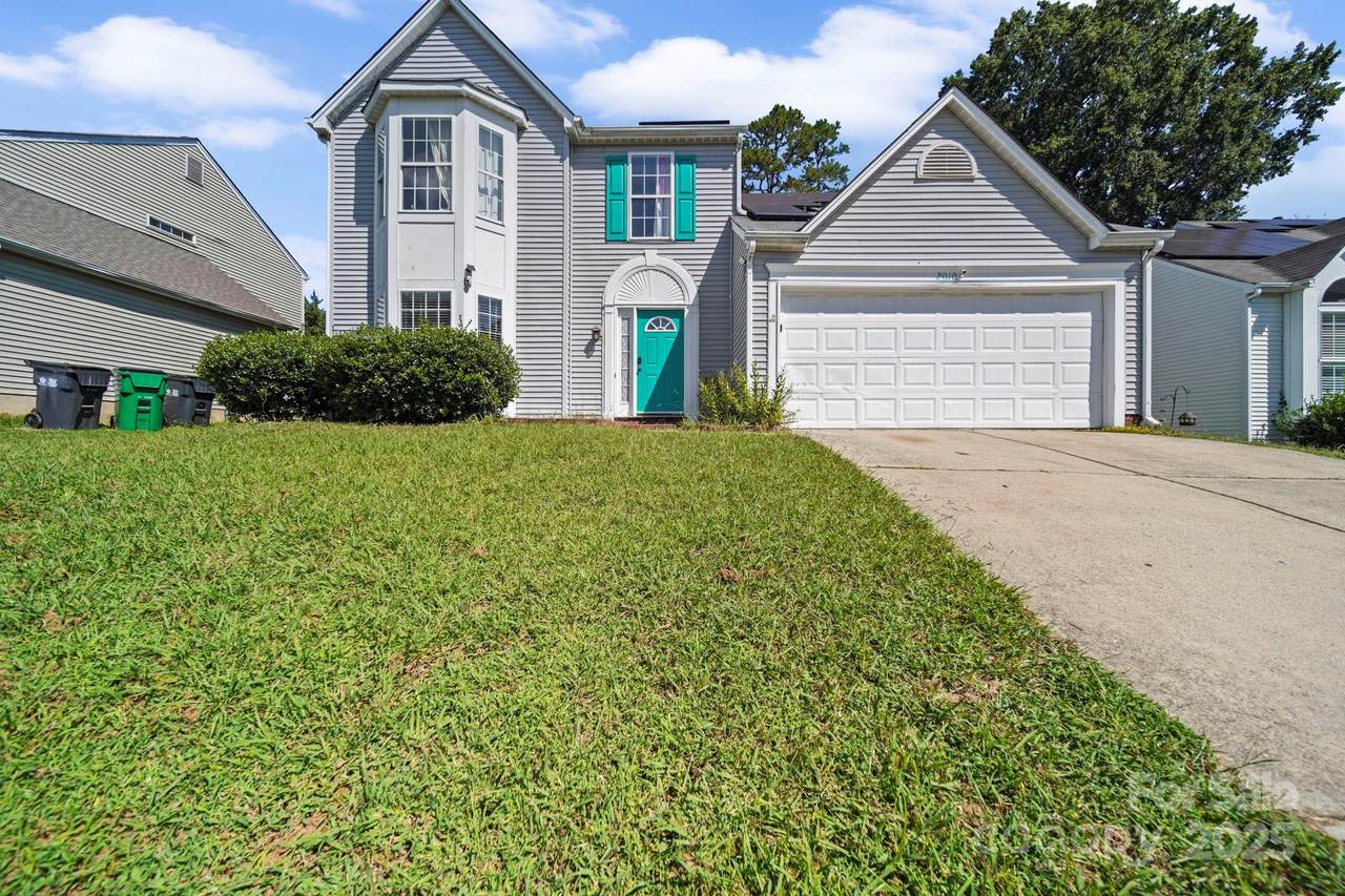 2010 Mallard Woods Place - Photo 1