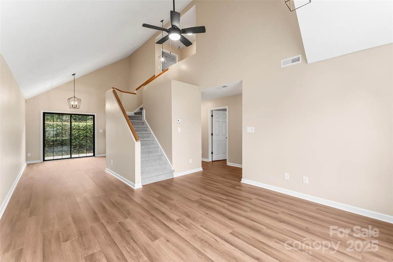 1635 20th Avenue Court - Photo 1