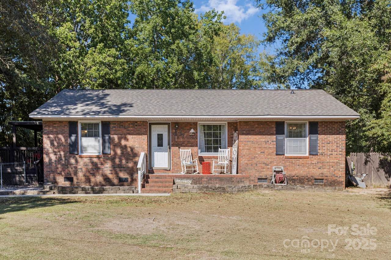 2200 Florence Circle - Photo 1