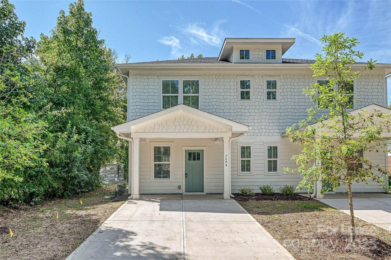 729 Wabash Avenue - Photo 1