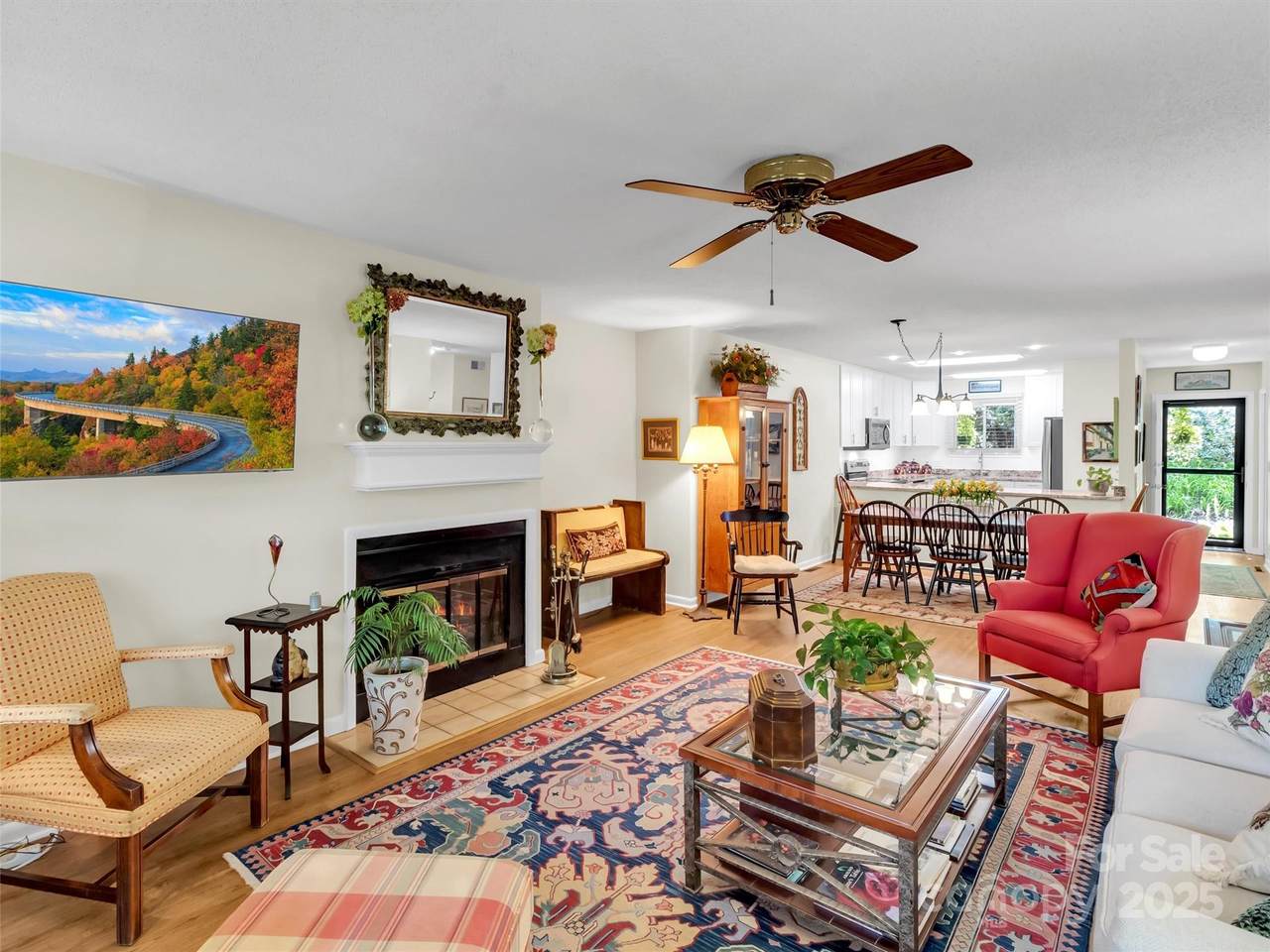 87 Willow Road - Photo 1