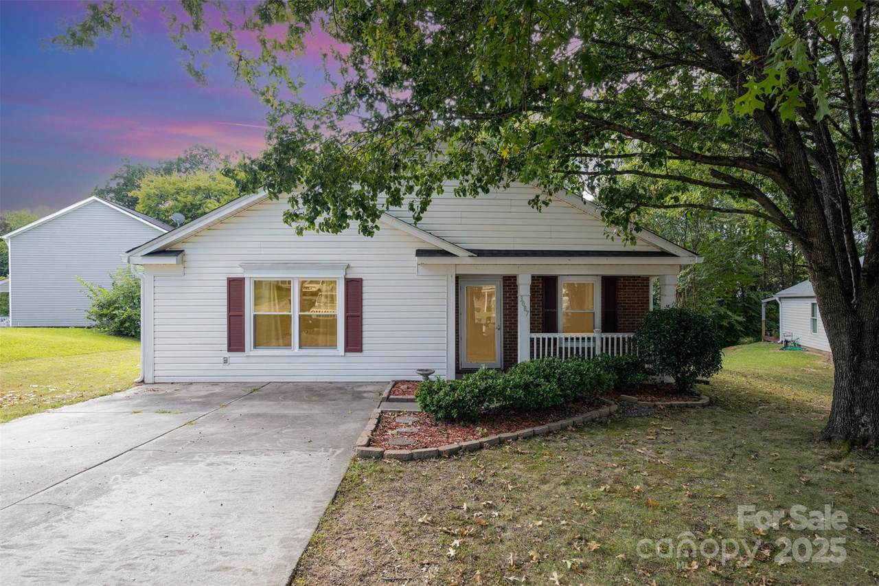 3087 Parade Lane - Photo 1