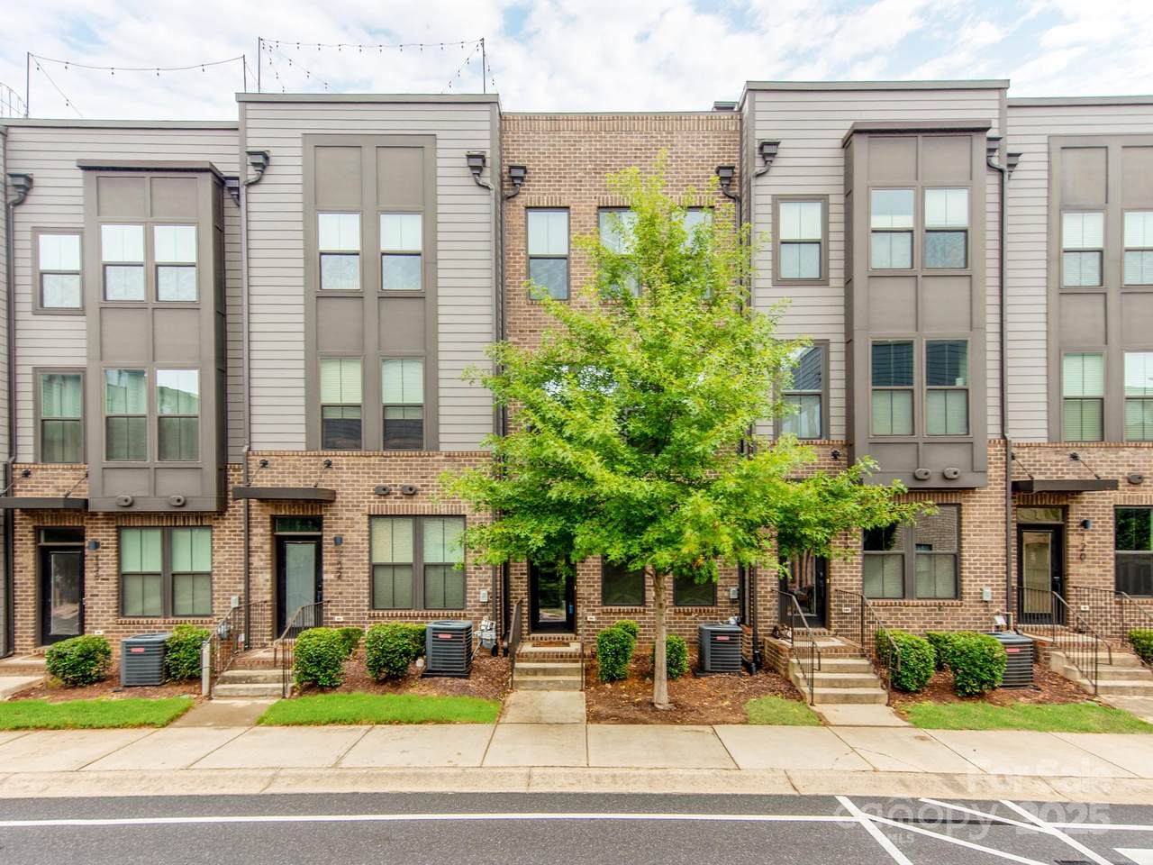 128 Music Hall Way - Photo 1