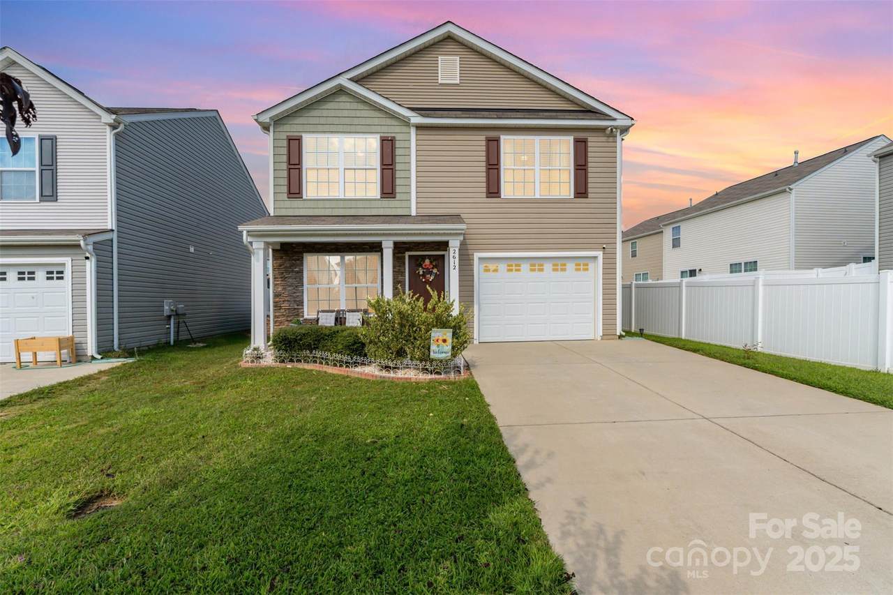 2612 Mcintosh Street - Photo 1