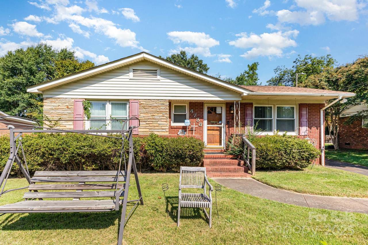 4738 Brooktree Drive - Photo 1