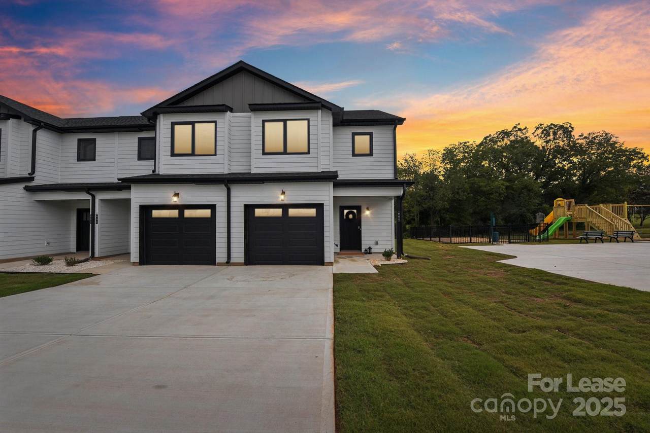 900 Ac Little Drive - Photo 1