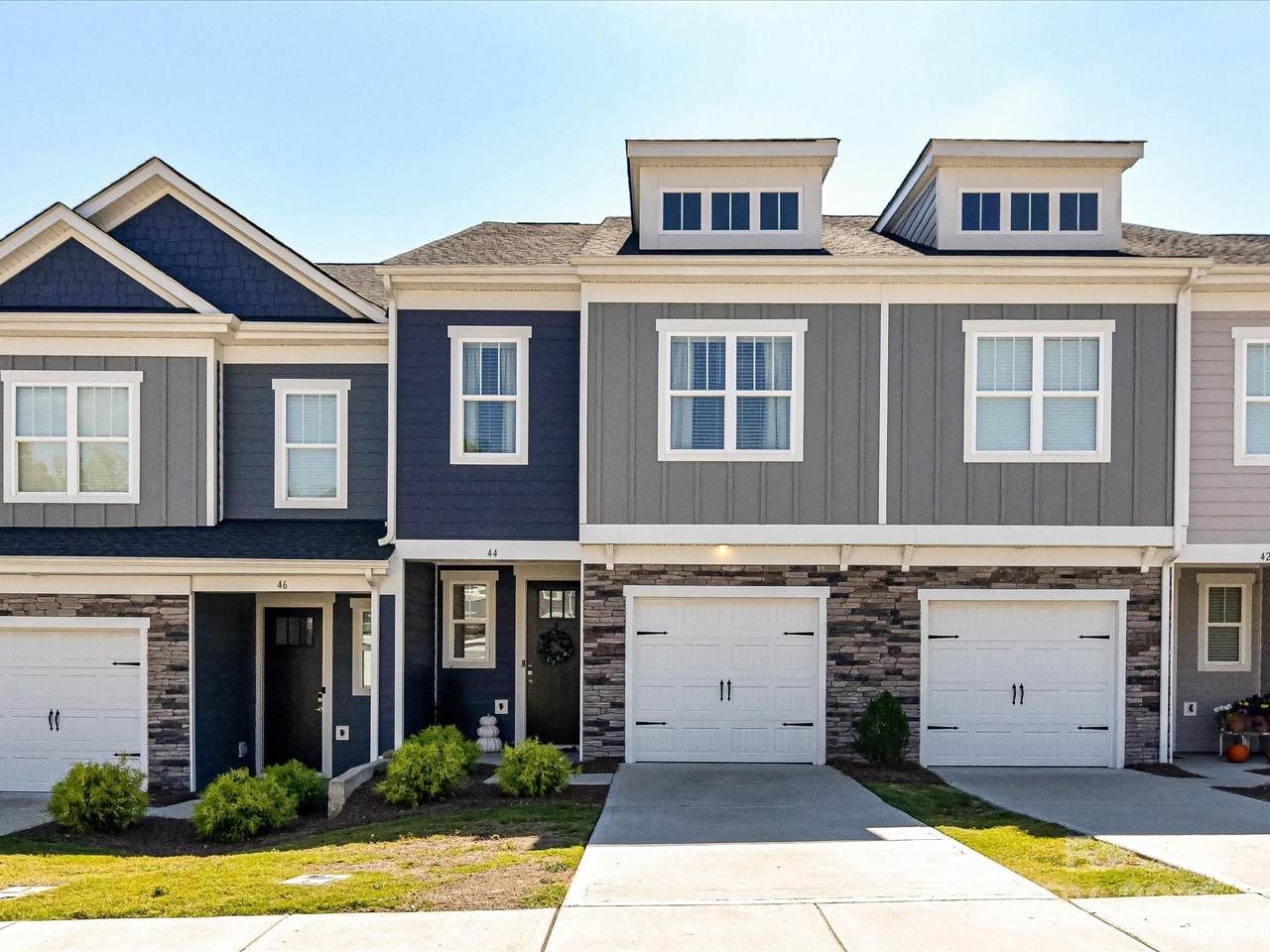 44 Woodsdale Place - Photo 1