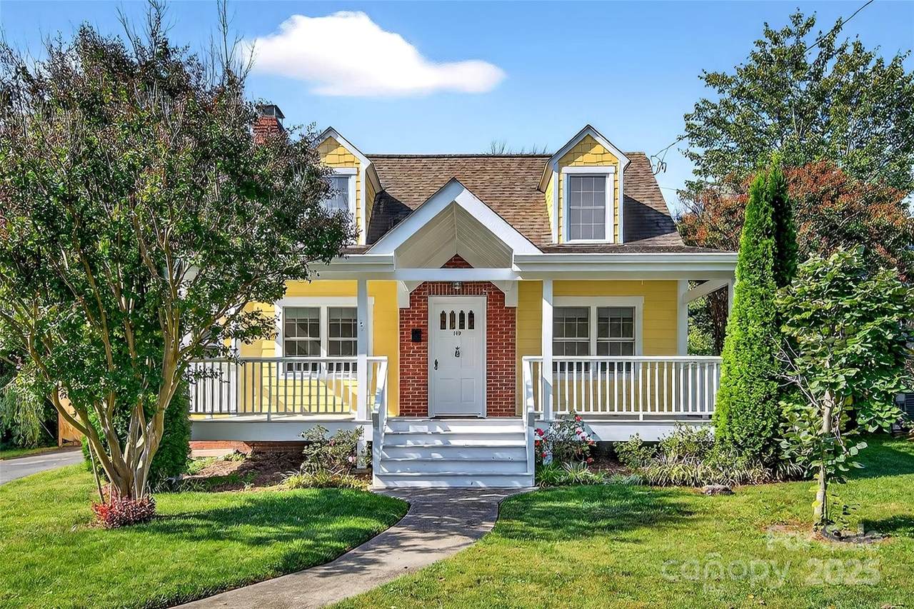 109 Dougherty Street - Photo 1