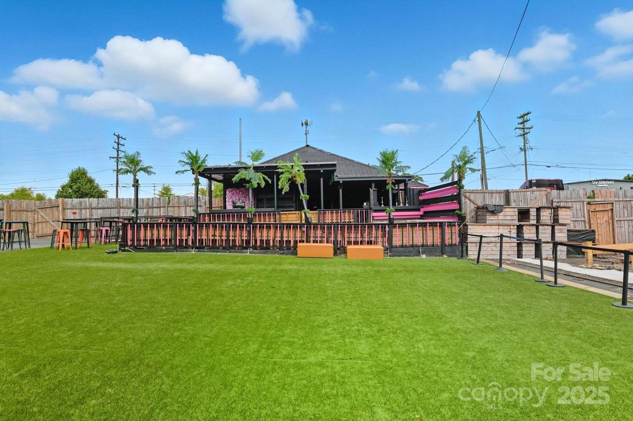 6711 Freedom Drive - Photo 1