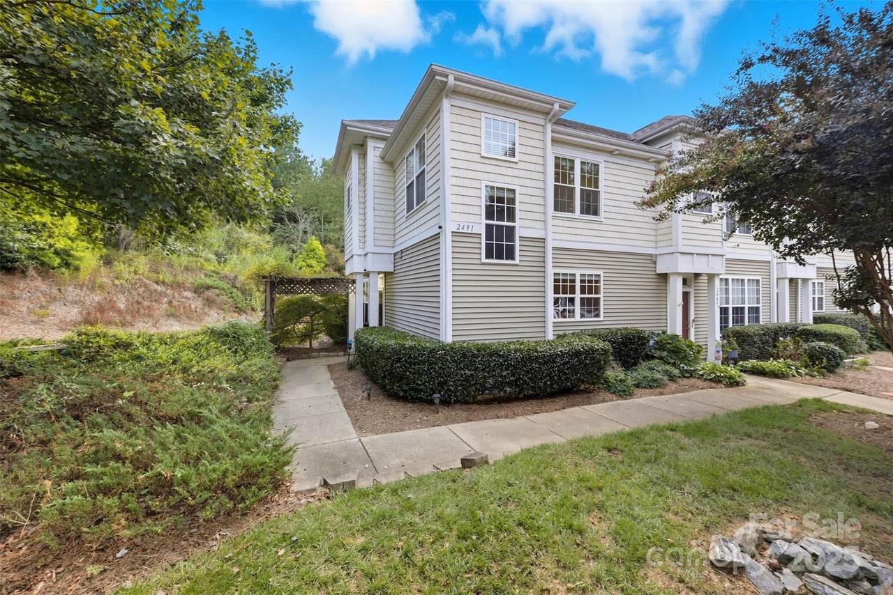 2491 Loch Stone Drive - Photo 1