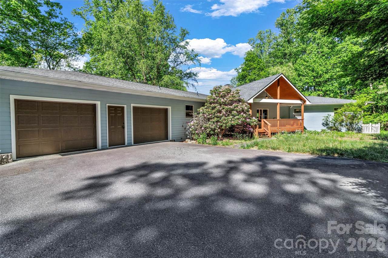125 Winding Ridge Road - Photo 1