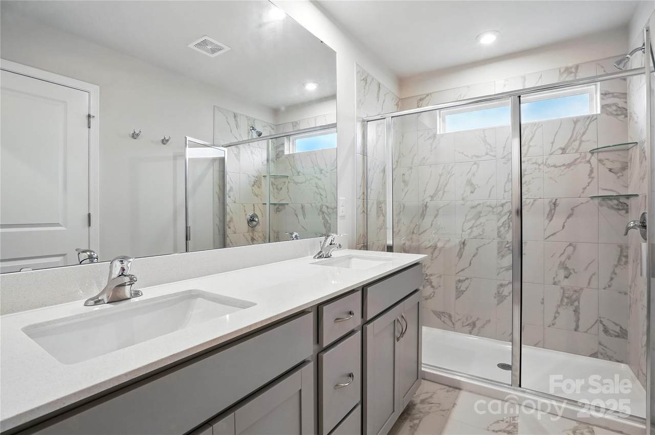 633 Cassidy Court - Photo 1