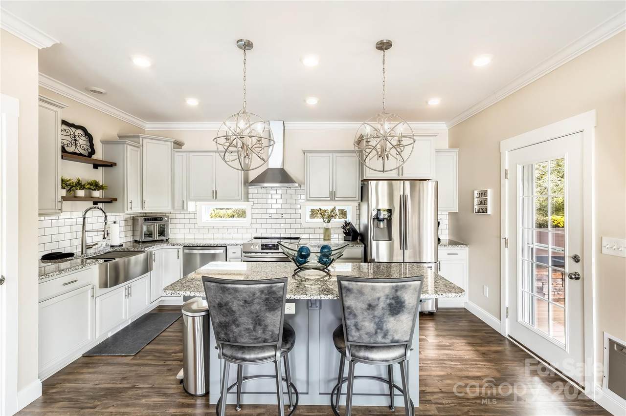 153 Badin Lake Circle - Photo 1