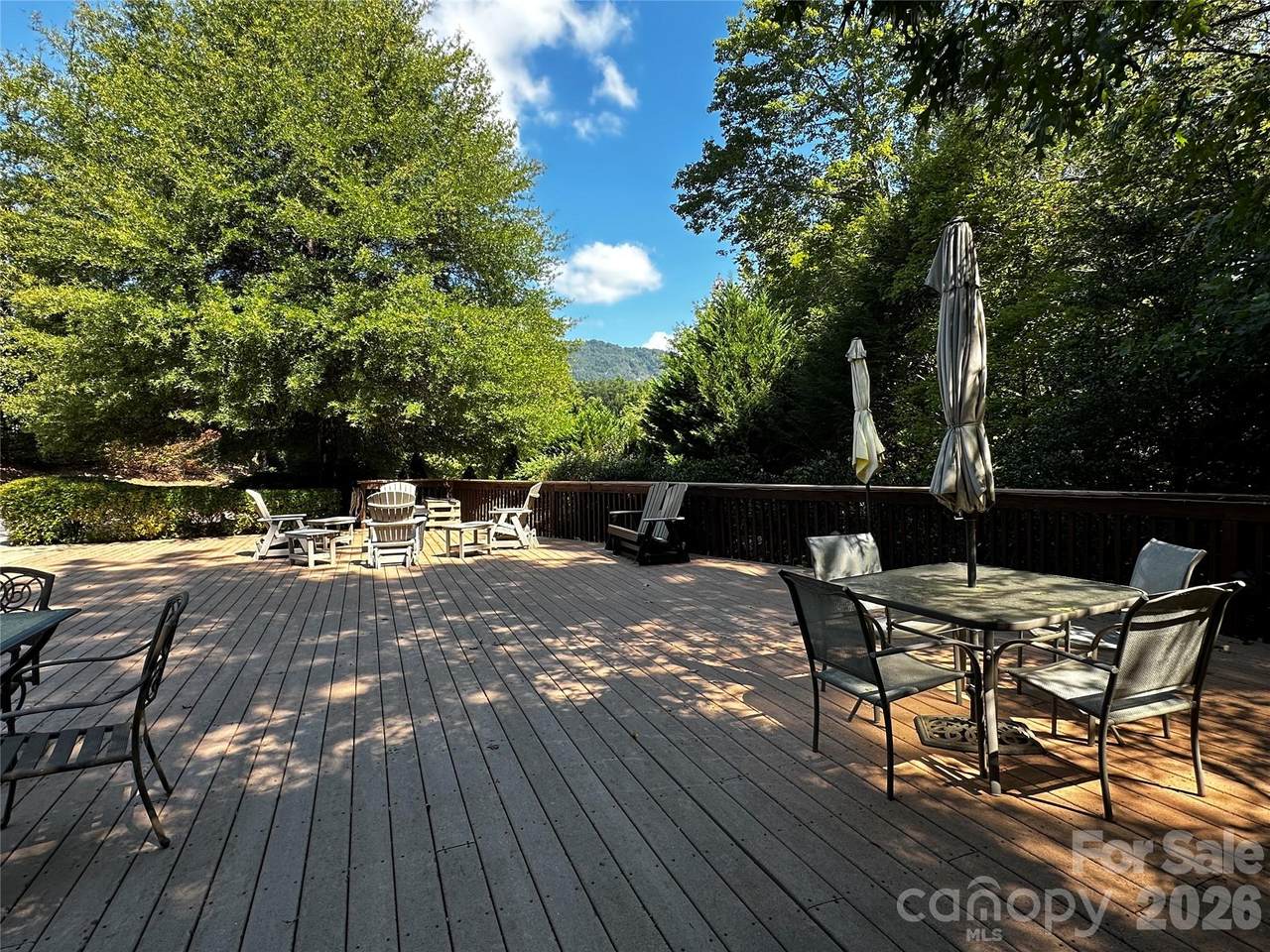 133 Cornell Circle - Photo 1