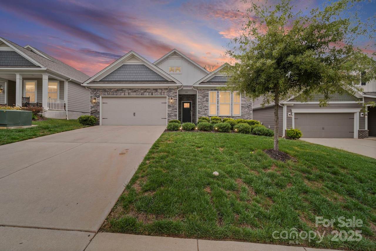 595 Belle Grove Drive - Photo 1