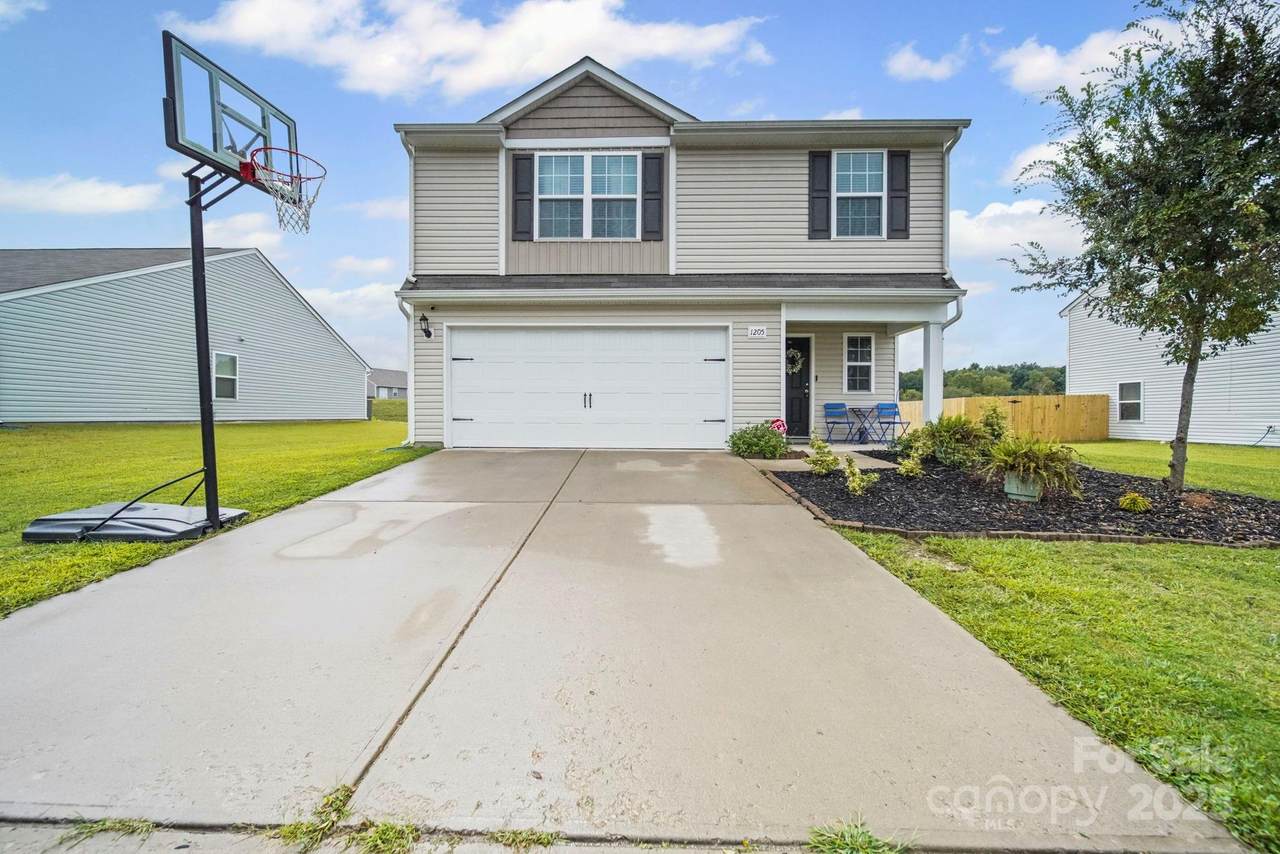 1205 Standing Oak Drive - Photo 1