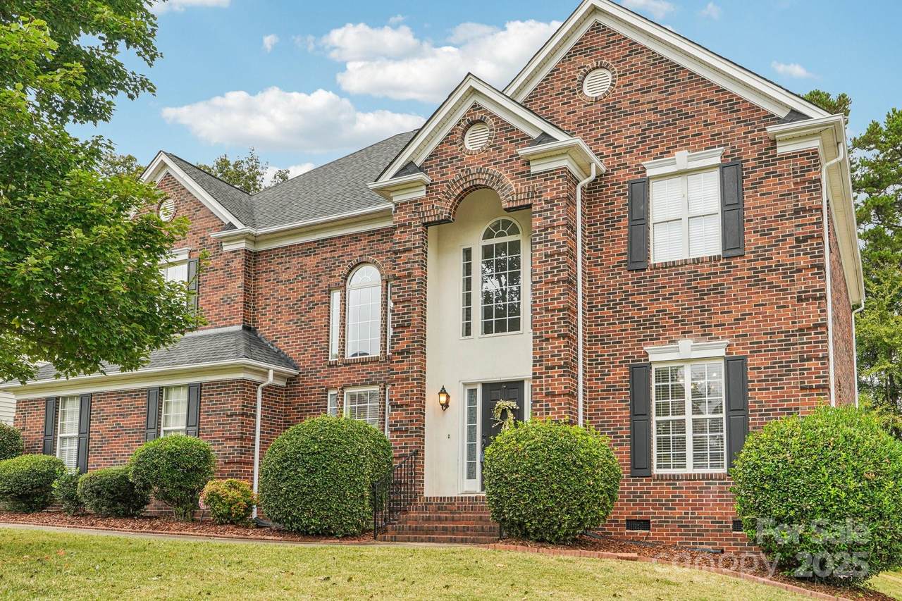 11111 Fountaingrove Drive - Photo 1