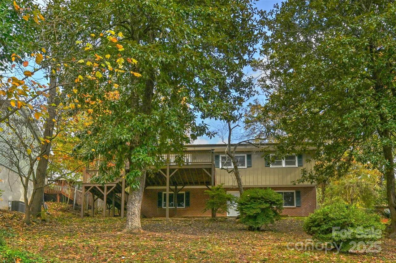 22 Shore Drive - Photo 1