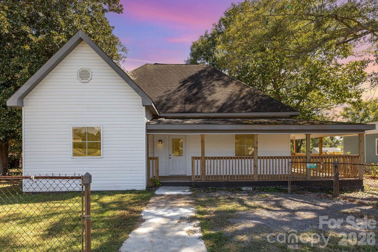 1205 Lafayette Street - Photo 1