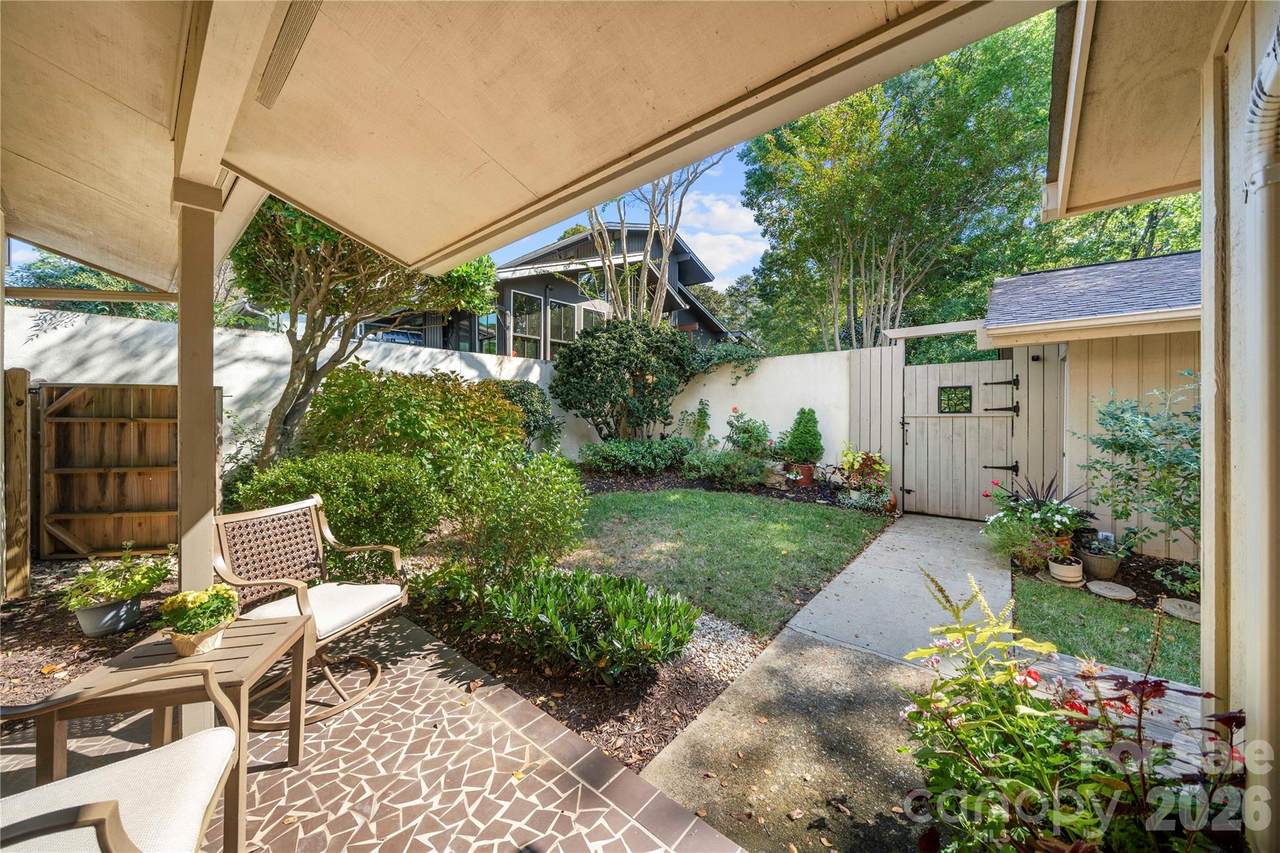 12 Cove Road - Photo 1