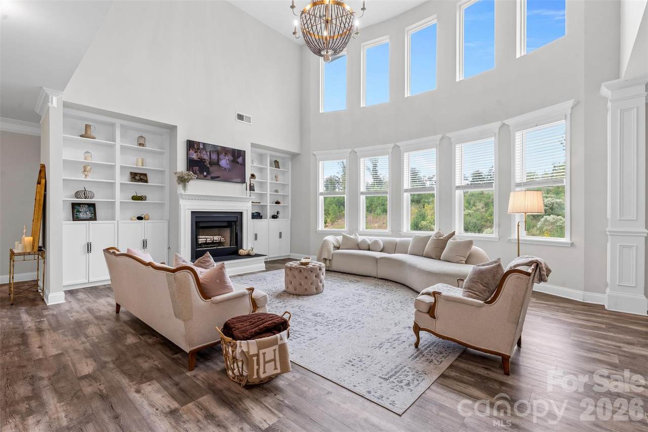 2633 Lakefront Drive - Photo 1