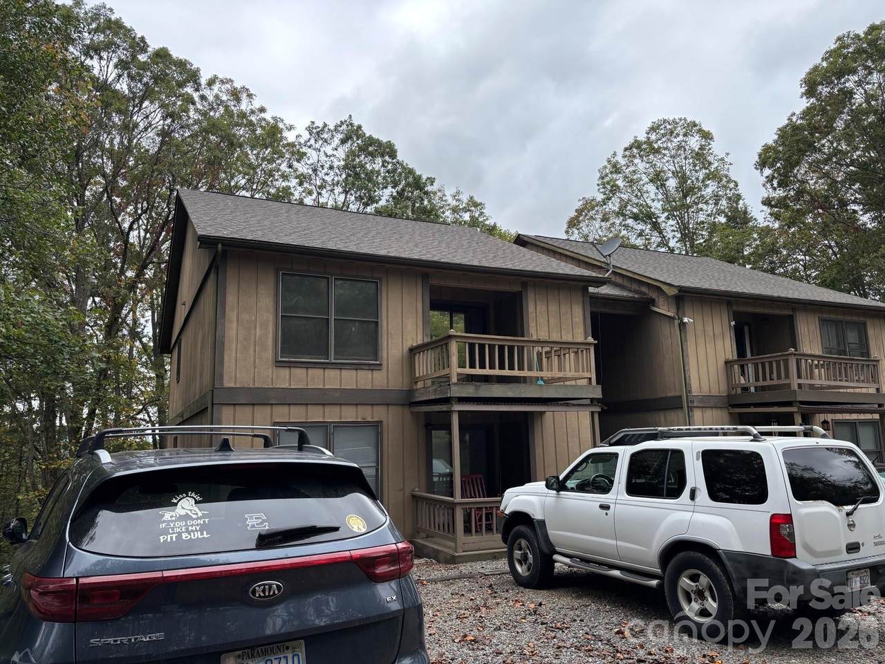 655 Overlook Drive - Photo 1