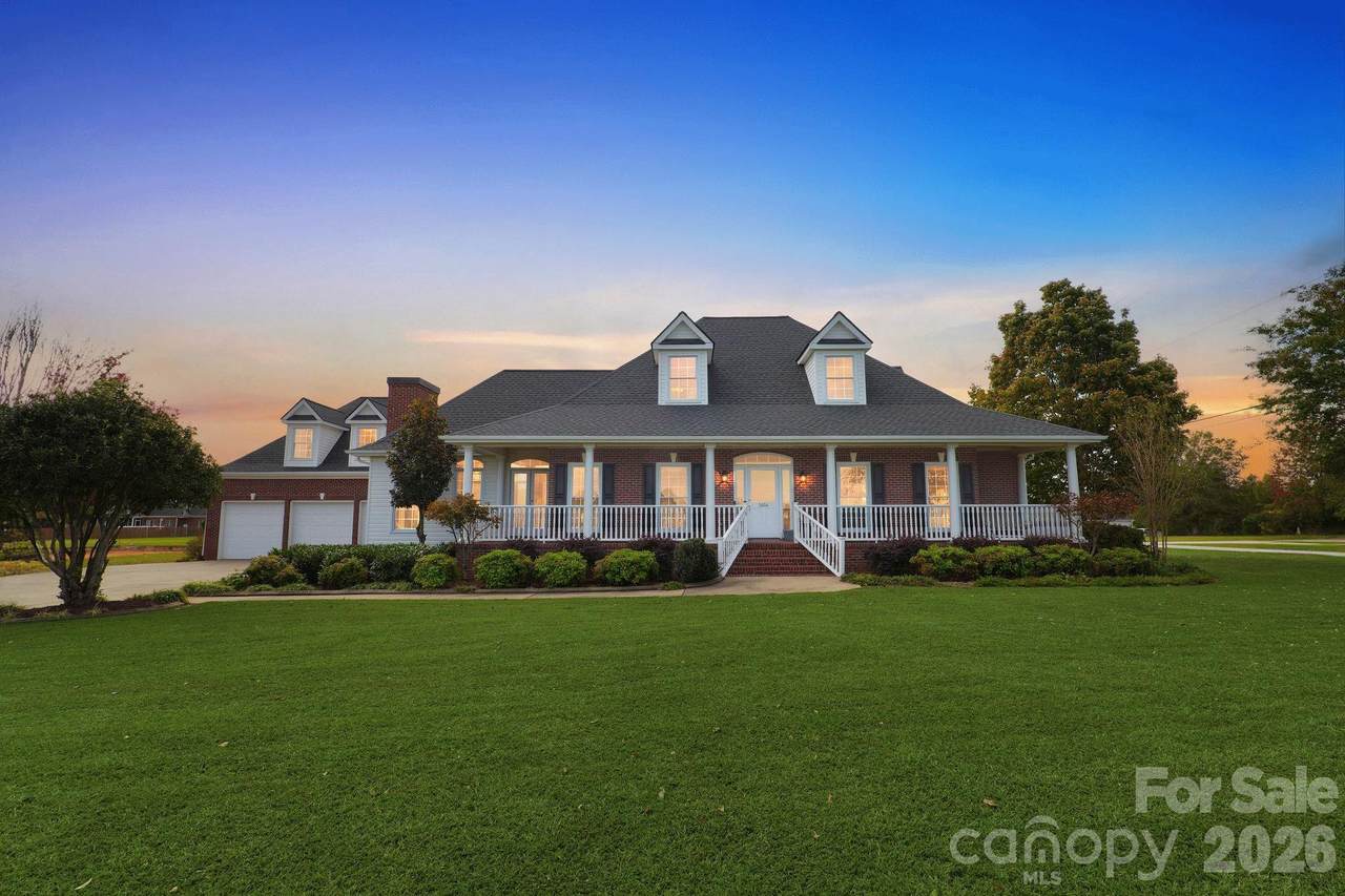 1004 Brockman Road - Photo 1